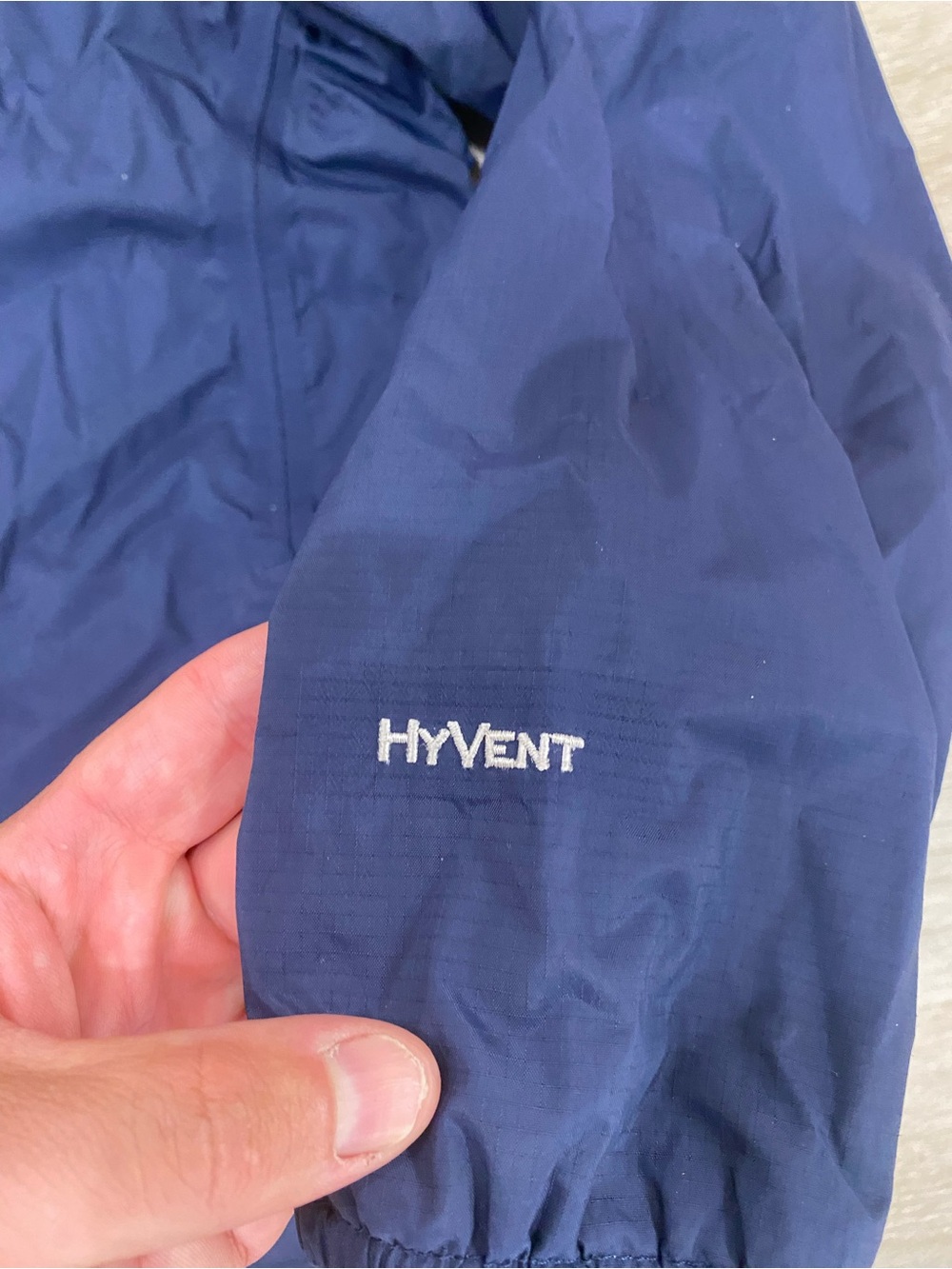 The North Face Hooded Hyvent Meshlined Windbreaker Size XL (18/20) Navy EUC - Picture 3 of 11